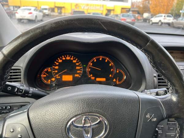 Toyota Avensis Oulu – foto 4