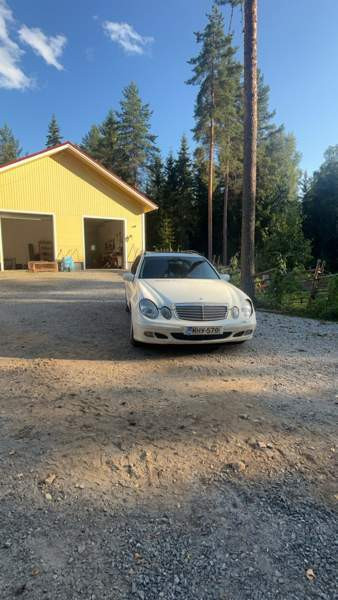 Mercedes-Benz E Макао - изображение 3