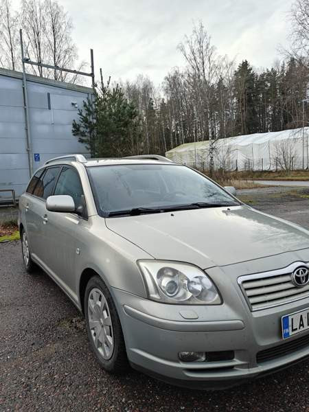 Toyota Avensis Турткуль - изображение 2