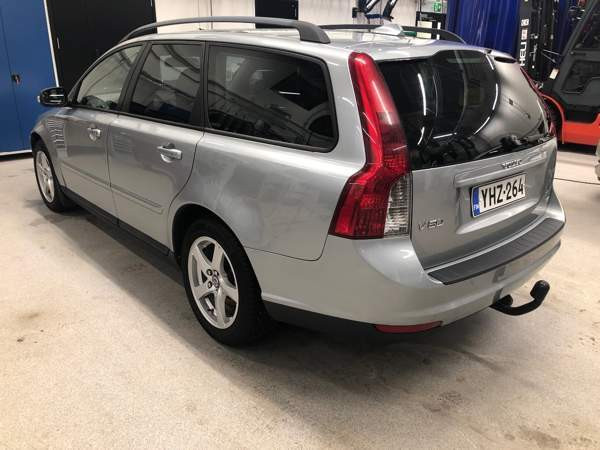 Volvo V50 Оулу - изображение 6