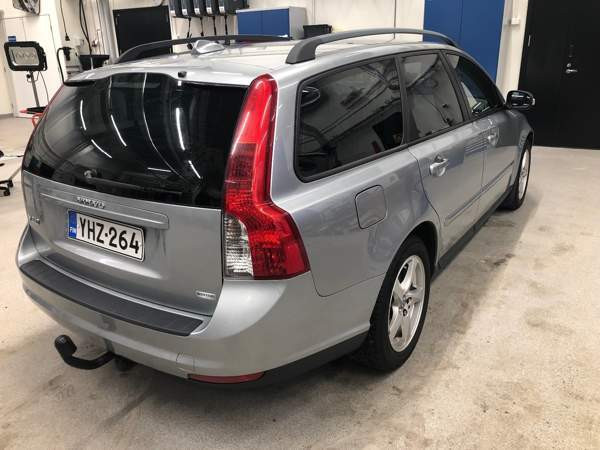 Volvo V50 Оулу - изображение 7