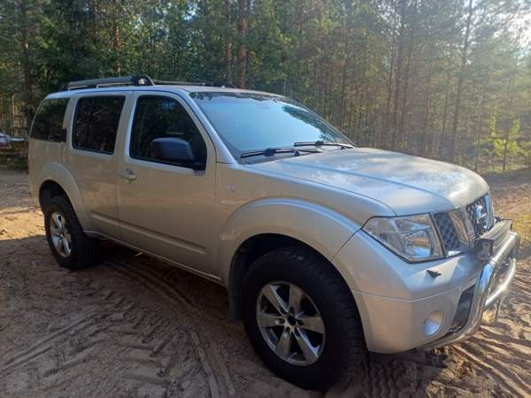 Nissan Pathfinder Lumijoki - изображение 1