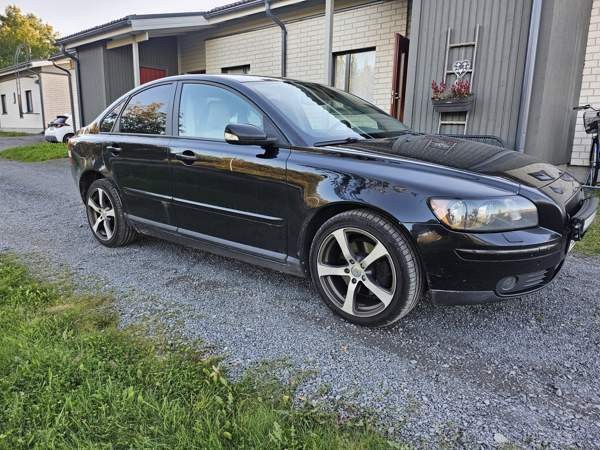Volvo S40 Saarijärvi - photo 1