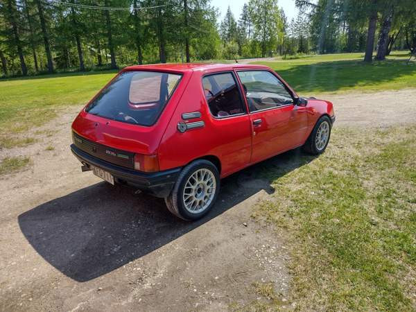 Peugeot 205 Sotkamo - valokuva 4