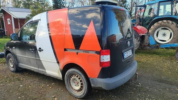 Volkswagen Caddy Kiuruvesi - valokuva 2