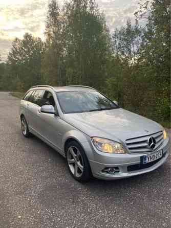 Mercedes-Benz C Jaervenpaeae