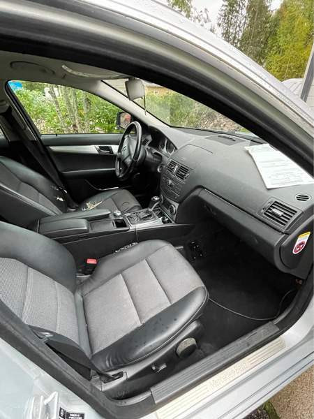 Mercedes-Benz C Jaervenpaeae – foto 7