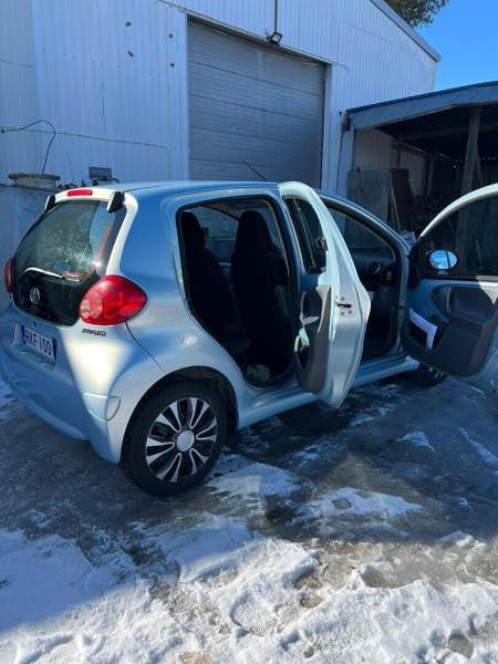 Toyota Aygo Vaasa - valokuva 4
