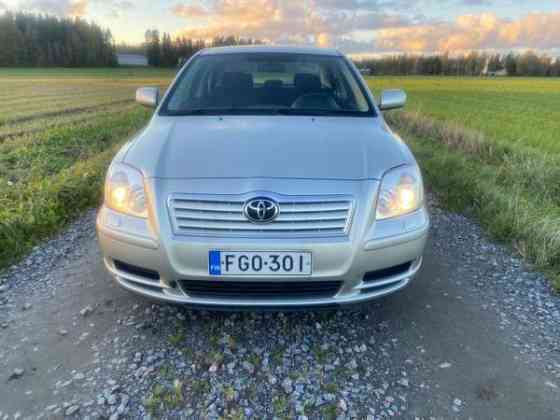 Toyota Avensis Kurikka