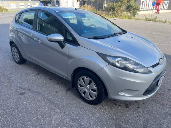 Ford Fiesta Kaarina - valokuva 8