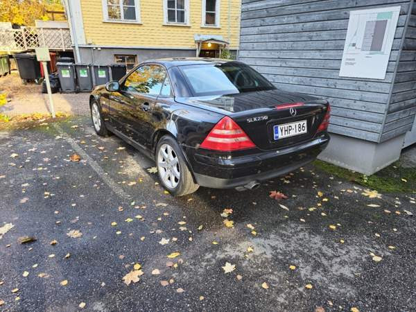 Mercedes-Benz SLK Ярвенпяя - изображение 1
