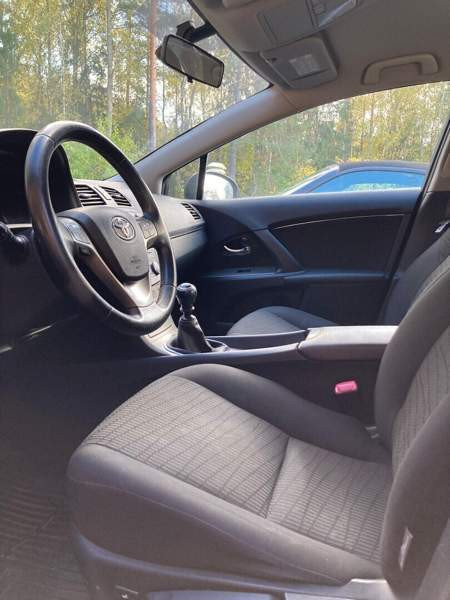 Toyota Avensis Tampere – foto 6