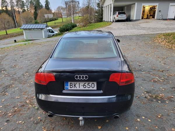 Audi A4 Куопио - изображение 4