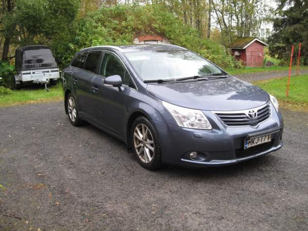 Toyota Avensis Oulu - photo 1