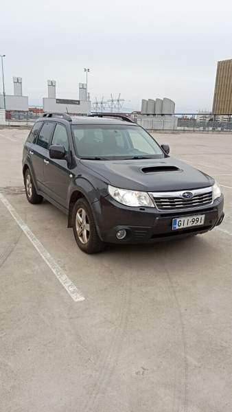 Subaru Forester Helsinki - valokuva 1
