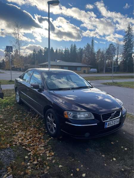 Volvo S60 Glebychevo - valokuva 1