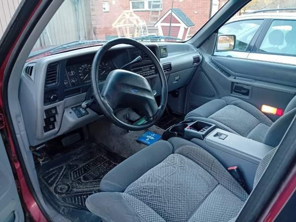 Ford Explorer Jakobstad - valokuva 5