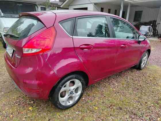Ford Fiesta Рованиеми