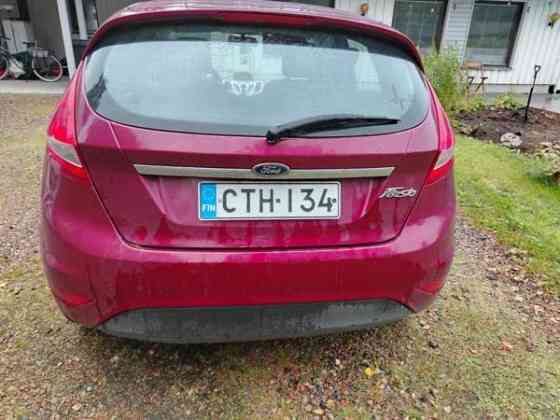 Ford Fiesta Рованиеми