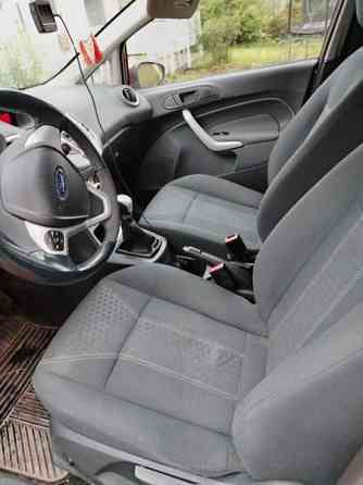 Ford Fiesta Рованиеми