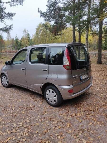 Toyota Yaris Verso Порвоо - изображение 3