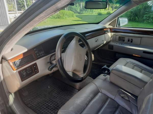 Cadillac De Ville Seinäjoki - valokuva 4