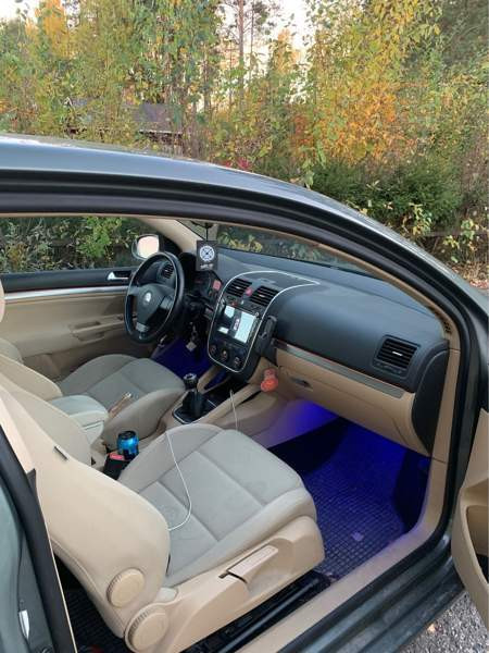 Volkswagen Golf Äänekoski - valokuva 7