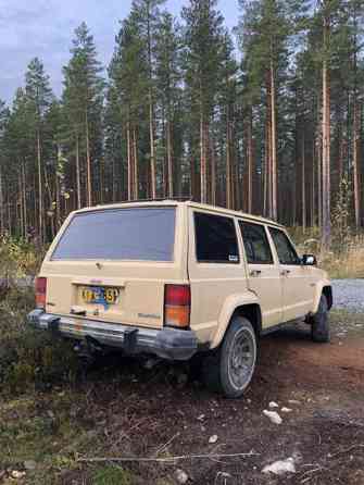 Jeep Cherokee Uurainen