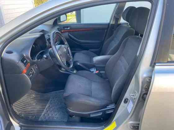 Toyota Avensis Zaporiz'ka Oblast'