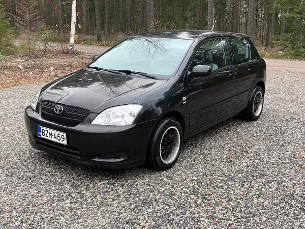 Toyota Corolla Nousiainen - valokuva 1
