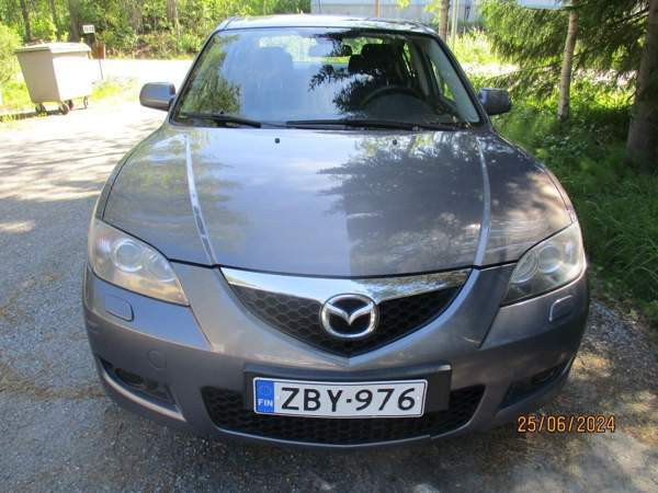 Mazda 3 Тампере - изображение 2