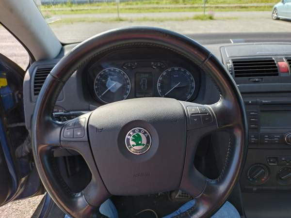 Skoda Octavia Macau – foto 7