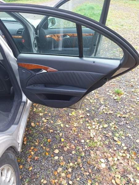 Mercedes-Benz E Торнио - изображение 8