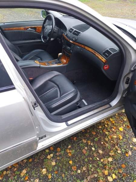 Mercedes-Benz E Торнио - изображение 5