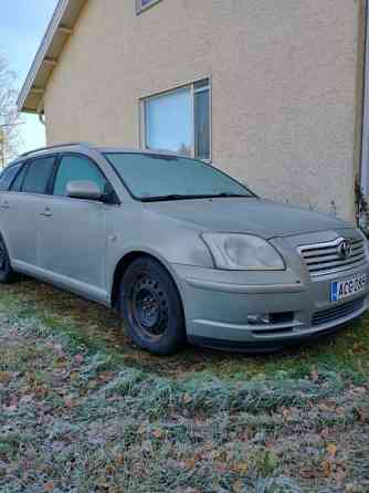 Toyota Avensis Каяни
