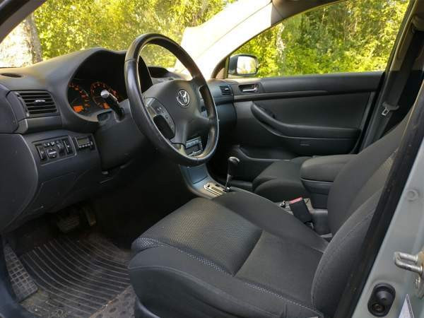 Toyota Avensis Каяни - изображение 6
