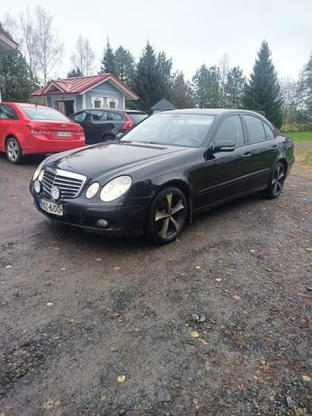 Mercedes-Benz E Ylivieska - valokuva 1