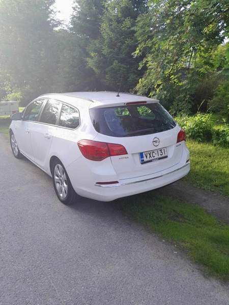 Opel Astra Oulu - valokuva 2
