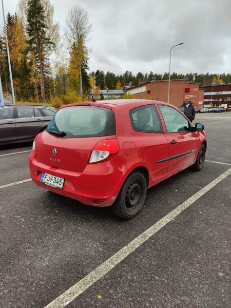 Renault Clio Äänekoski - valokuva 5