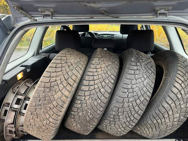 Toyota Corolla Espoo - valokuva 8