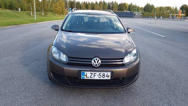 Volkswagen Golf Yloejaervi - photo 2