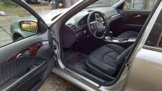 Mercedes-Benz E Kemin