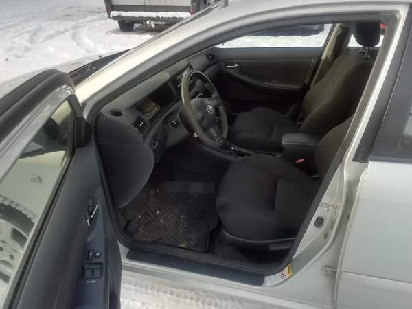 Toyota Corolla Soini - valokuva 5