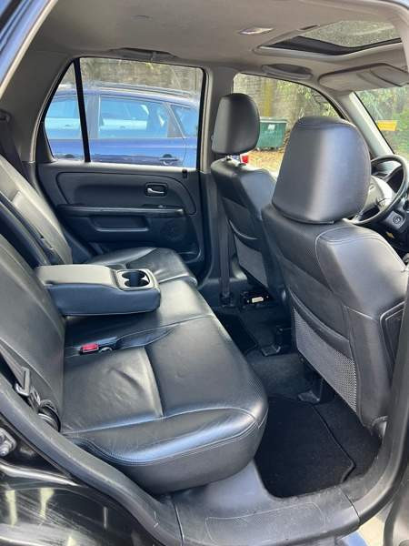 Honda CR-V Lohja - valokuva 4