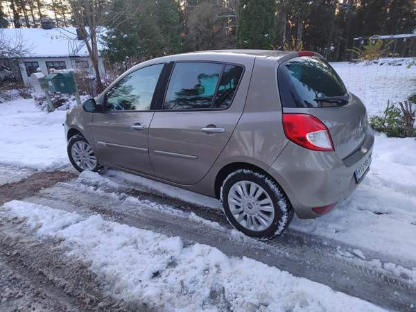 Renault Clio Karkkila - изображение 1