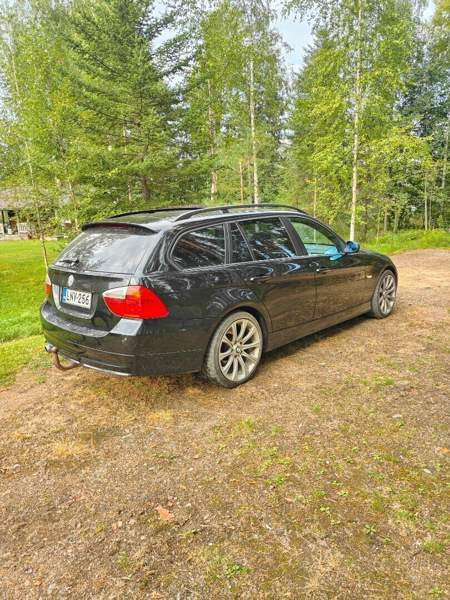 BMW 318 Outokumpu - valokuva 4