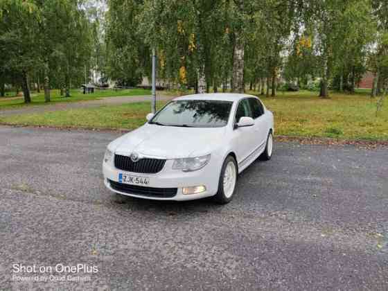 Skoda Superb Миккели