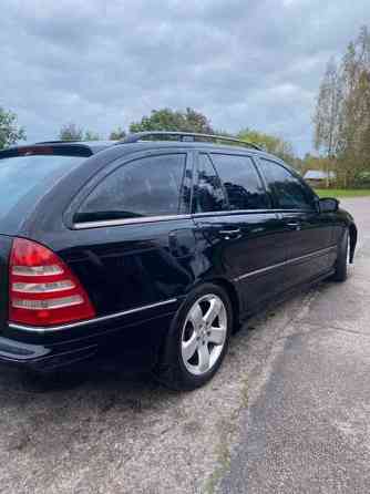 Mercedes-Benz C Toholampi