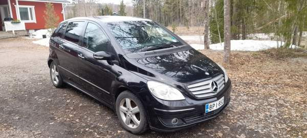 Mercedes-Benz 200 Porvoo - photo 2