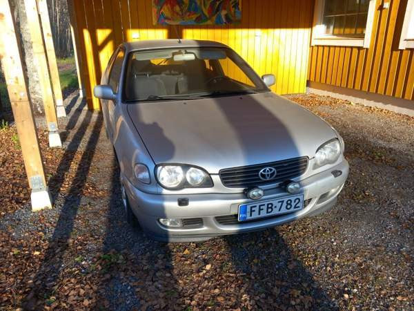 Toyota Corolla Urjala - photo 1